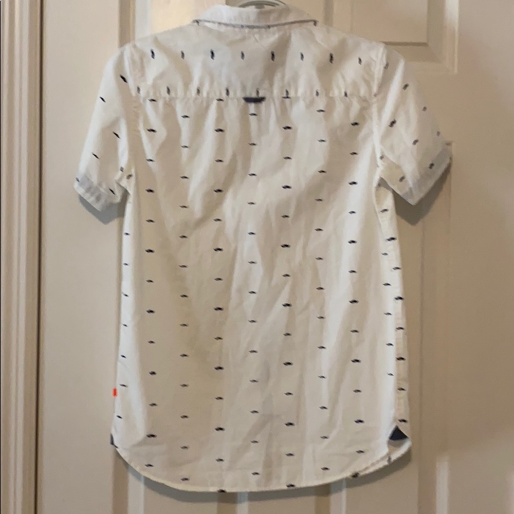 Shirts - Picture 8 of 9